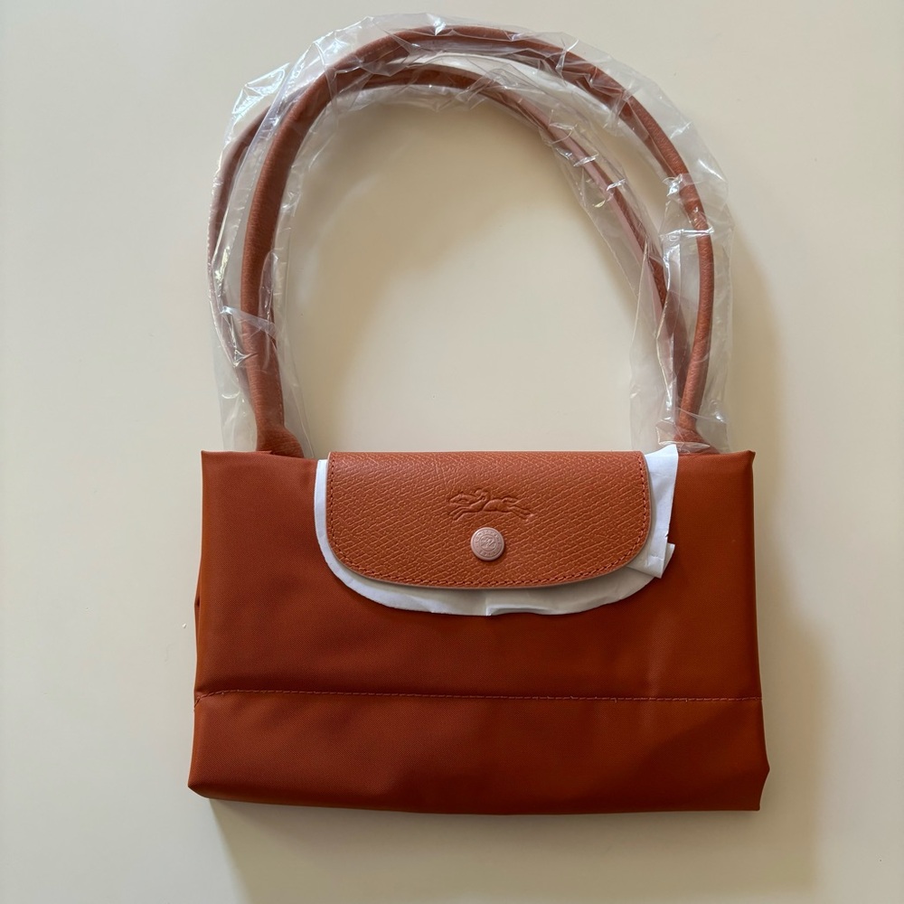 NWT Orange Medium Longchamp Le Pliage Tote Bag